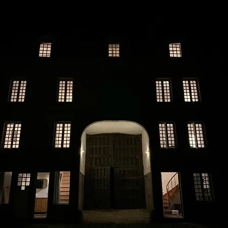 La Porterie De L'abbaye De Marche Les Dames