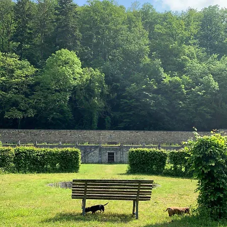La Porterie De L'abbaye De Marche Les Dames Holiday home *
