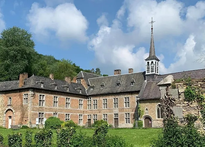 La Porterie De L'abbaye De Marche Les Dames