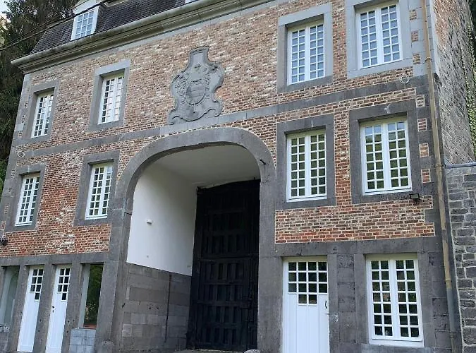 La Porterie De L'abbaye De Marche Les Dames בית נופש