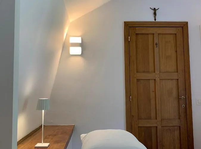 La Porterie De L'abbaye De Marche Les Dames בית נופש *