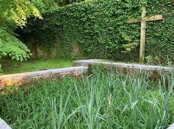 La Porterie De L'abbaye De Marche Les Dames * נמור